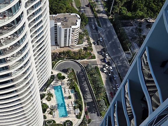 2nd image of 15811 Collins Ave APT 3807
