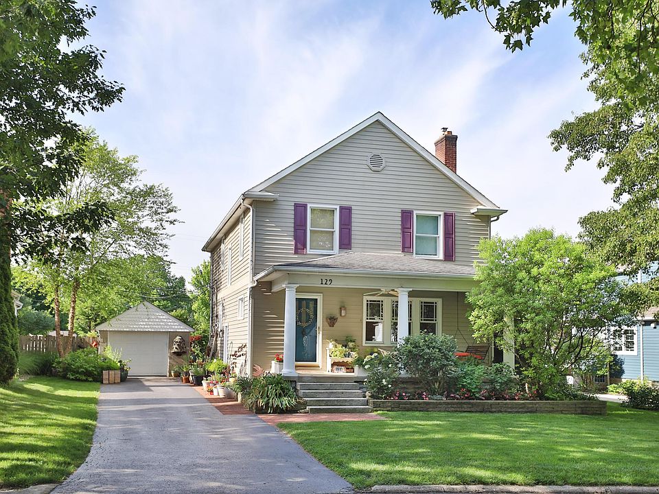 1st image of 129 E Schreyer Pl