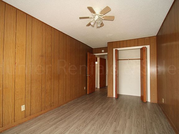 4th image of 1100 Swope Dr