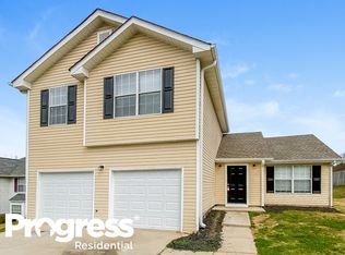 1276 Pebble Ridge Ln, Hampton, GA 30228