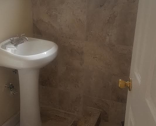 4th image of 4507 NW 191st Ter
