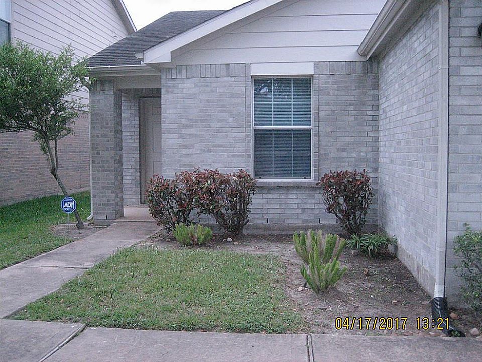 1st image of 13743 Clarks Fork Dr