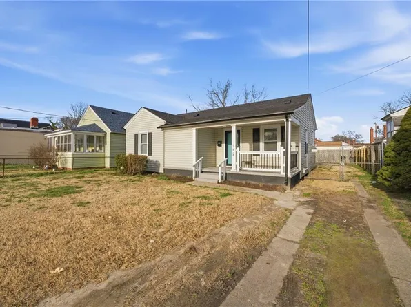 142 Clifton St, Hampton, VA 23661