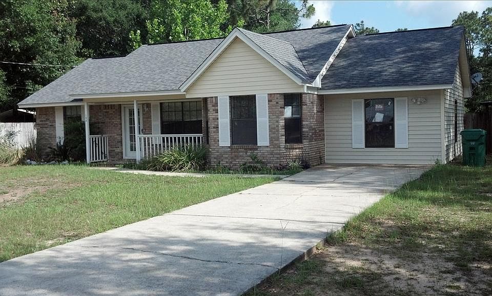 1st image of 105 Hillwood Dr