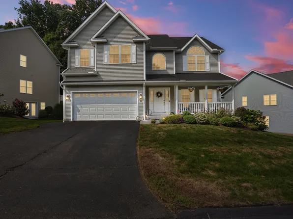 36 Freedom Way #36, Shelton, CT 06484