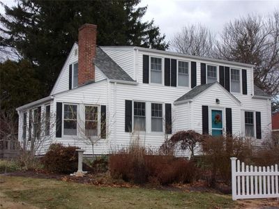 31 Chachapacassett Rd, Barrington, RI, 02806