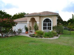 9025 SW 160th Ter, Palmetto Bay, FL 33157