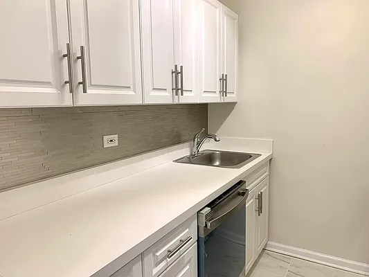 Rented by Corcoran | media 20