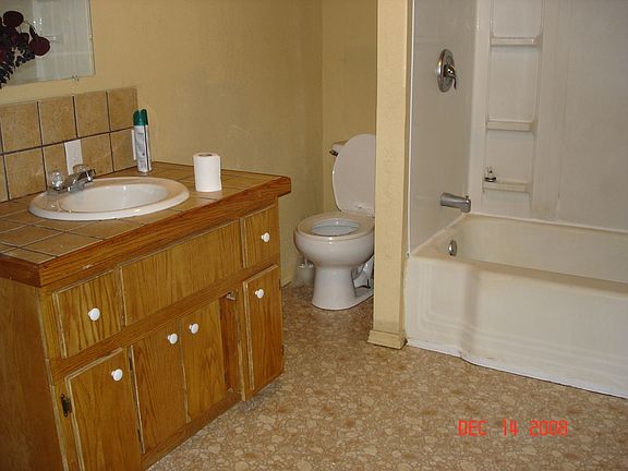 4th image of 405 E Blair Ave