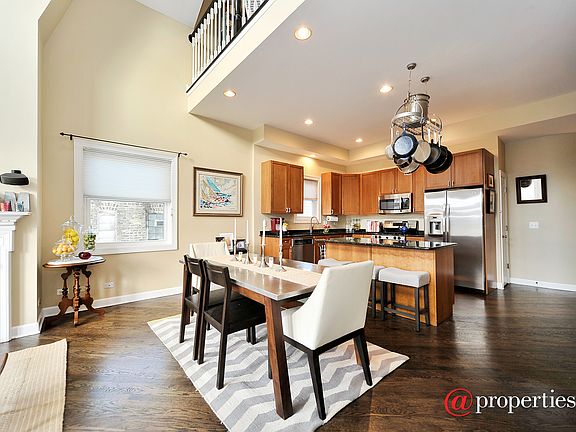 Kitchen/Dining