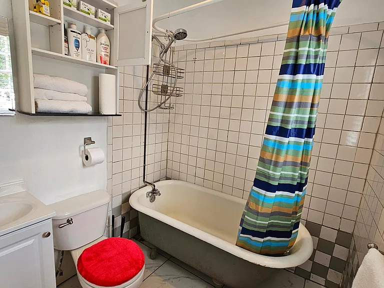 607 Gaskill St SE #A — Photo 7