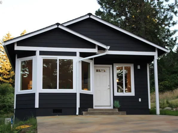 201 NW Maple Alameda, Stevenson, WA 98648