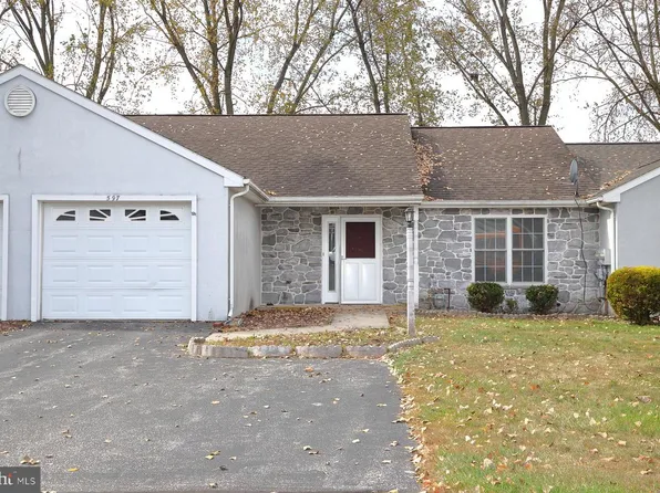 597 Blueberry Ln, Lebanon, PA 17046