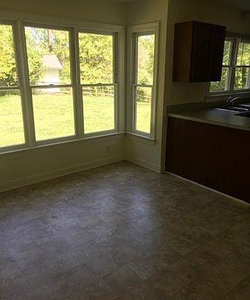 3rd image of 9224 Agnes Park Ln