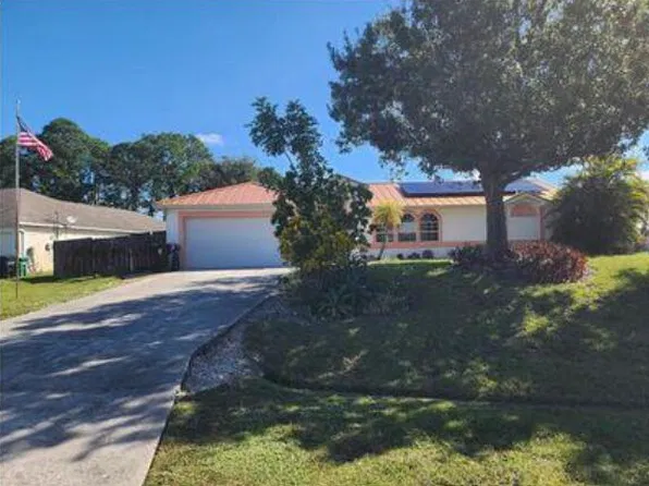 4089 SW KAMSLER Street, Port St Lucie, FL 34953