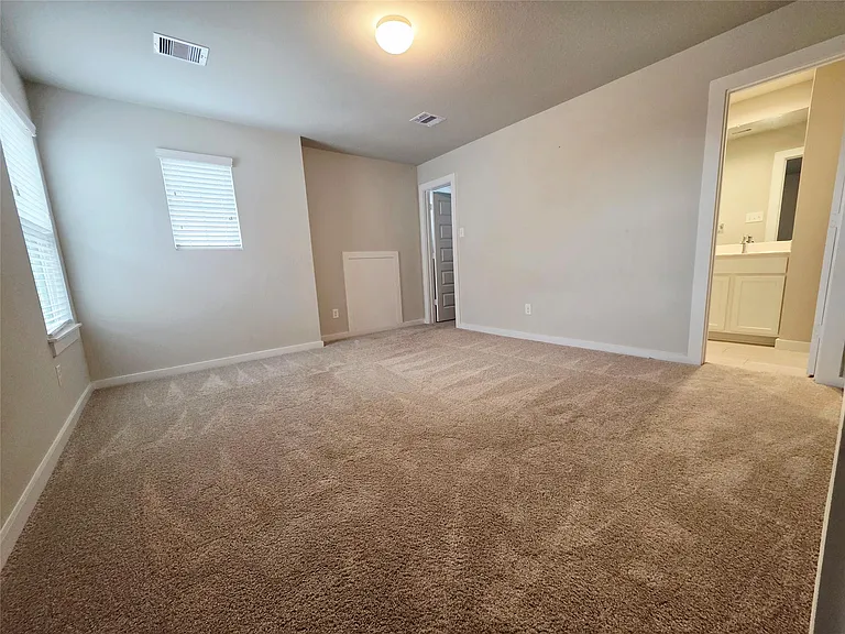 13022 Mid Stocket Dr — Photo 14
