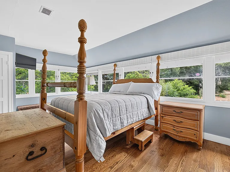 4560 Saint Helena Hwy — Photo 24