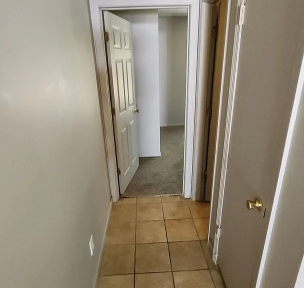 108 Smith Dr #5 — Photo 4