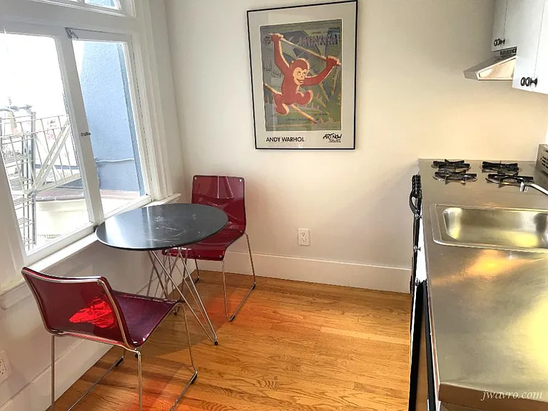 864 Ashbury St #4 — Photo 5