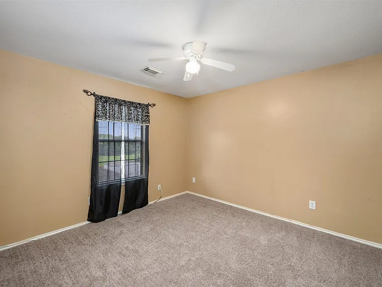 3702 Bent Springs Ln — Photo 12