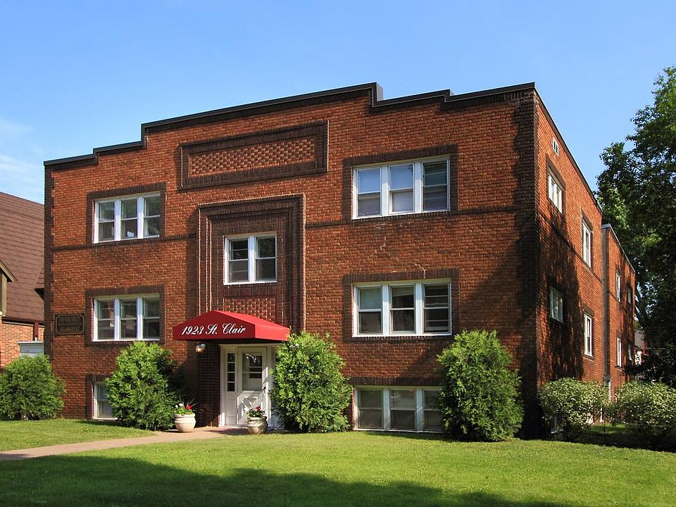 1st image of 1923 Saint Clair Ave