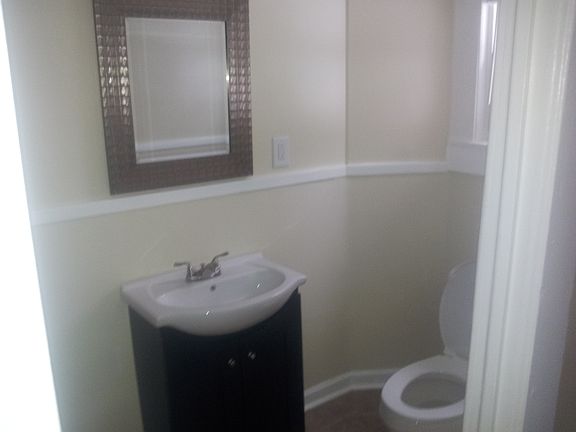 4th image of 62 Platt St