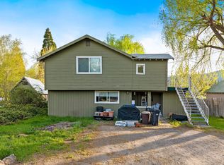 619 Spring St, Mount Shasta, CA 96067
