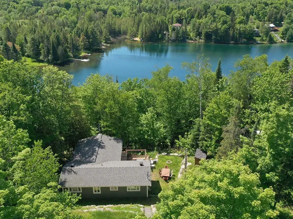 34 Chemin Du Lac Fawn E, Harrington, QC J8G 2T3