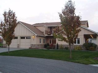 3 Carnation Ct, Pasco, WA