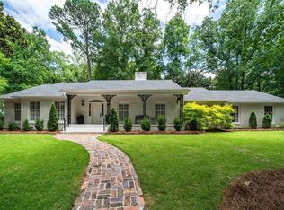 3205 Brookwood Rd, Mountain Brook, AL 35223