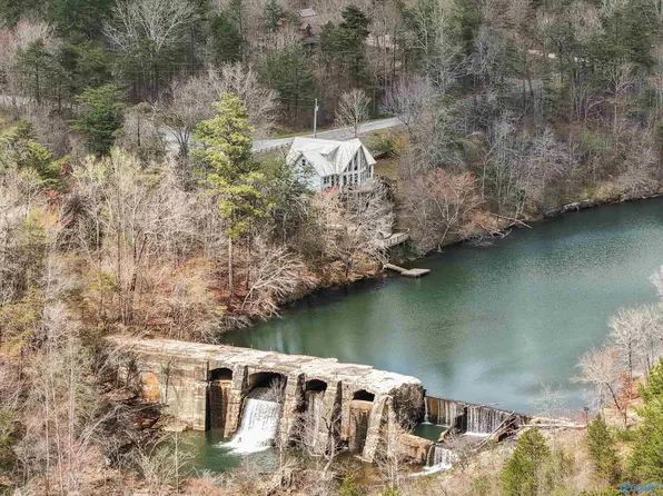 1437 County Road 106, Mentone, AL 35984