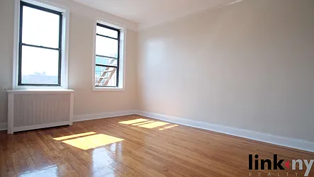 Rented by Link NY Realty