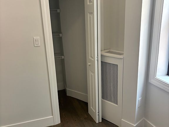 3rd image of 24 Phillips St APT 2