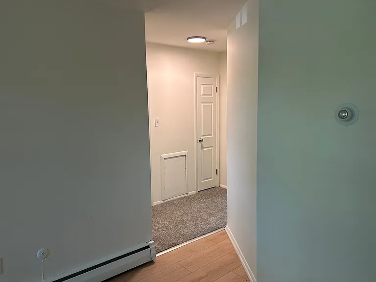 Parkside Manor Apartments — Photo 44