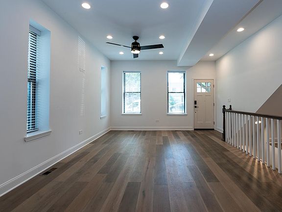 2nd image of 2844 W McLean Ave #1