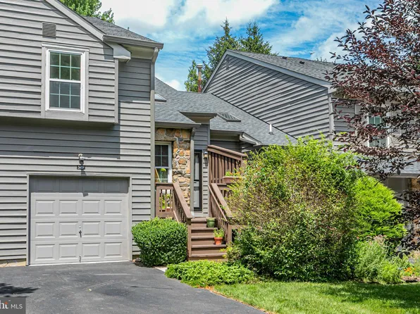 34 F Chicopee Dr, Princeton, NJ 08540