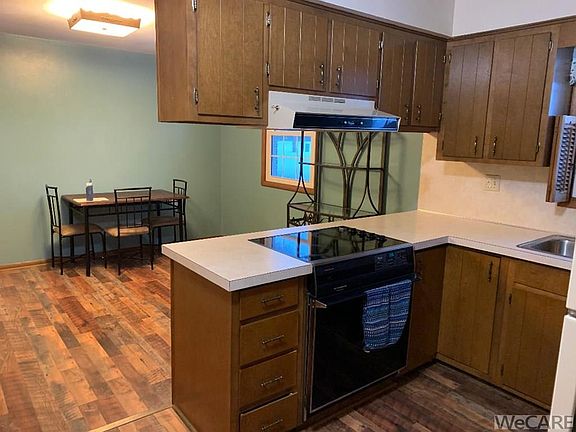 2nd image of 315 Lavina Ave