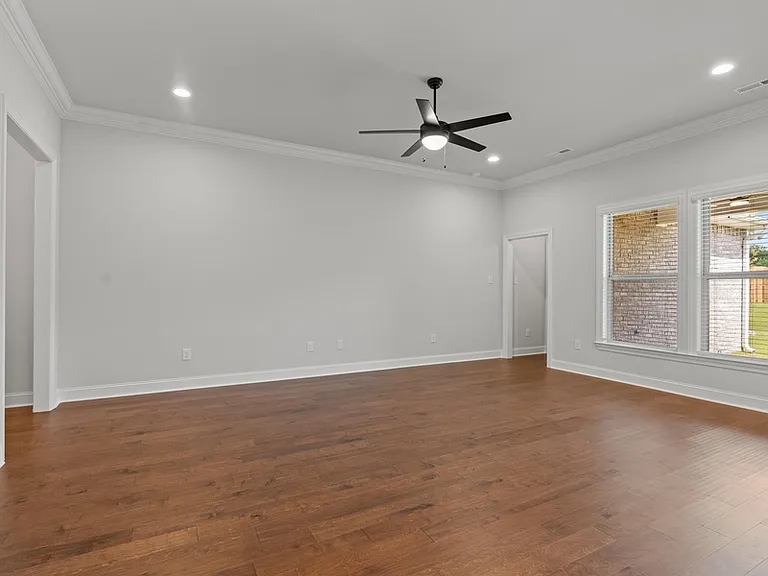 8824 Old Middlestown Rd SE — Photo 6