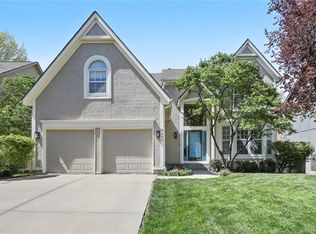 8300 W 127th Cir, Overland Park, KS 66213