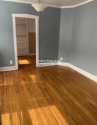 5th image of 3148 N Karlov Ave