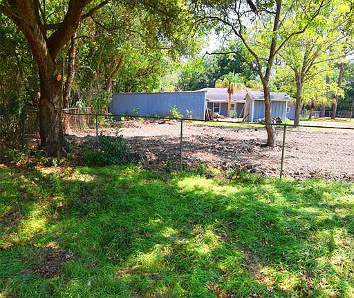4th image of 326 Texas Avenue