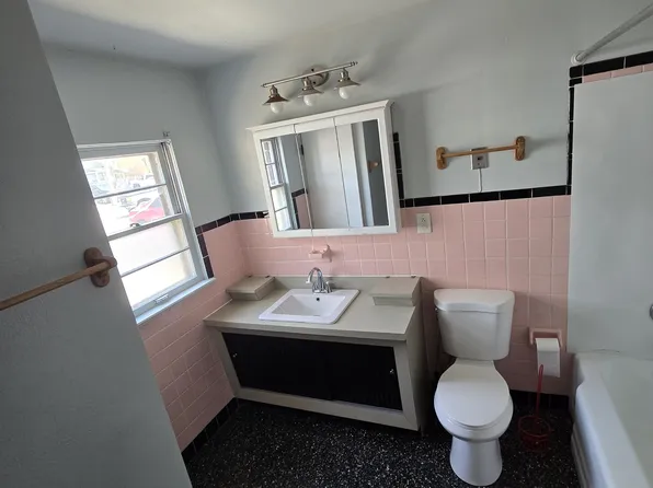 3709 W Main St #A, Belleville, IL 62226