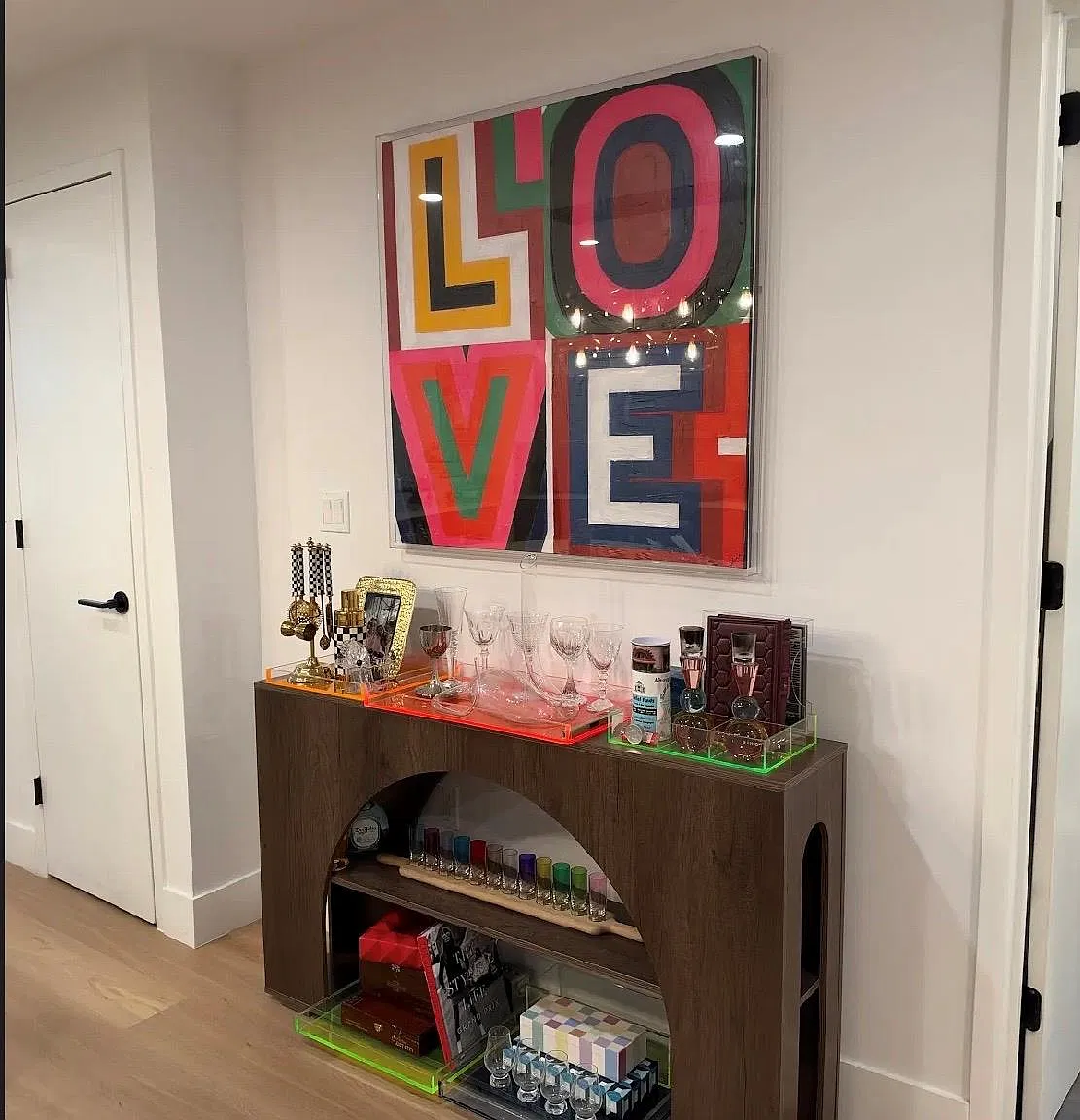 2 bed, 2.0 bath, 1231 sqft, $8,250 — Photo 4