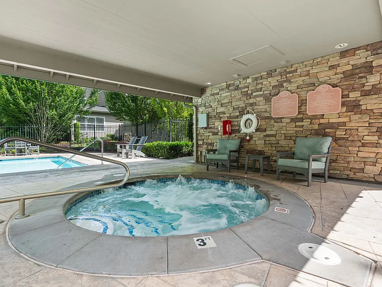 Spa + Lounge Area