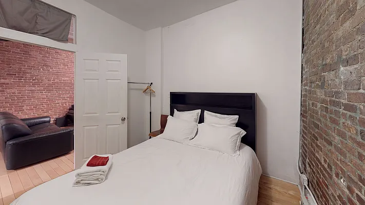 Rented by Flatiron Real Estate Advisors LLC | media 14