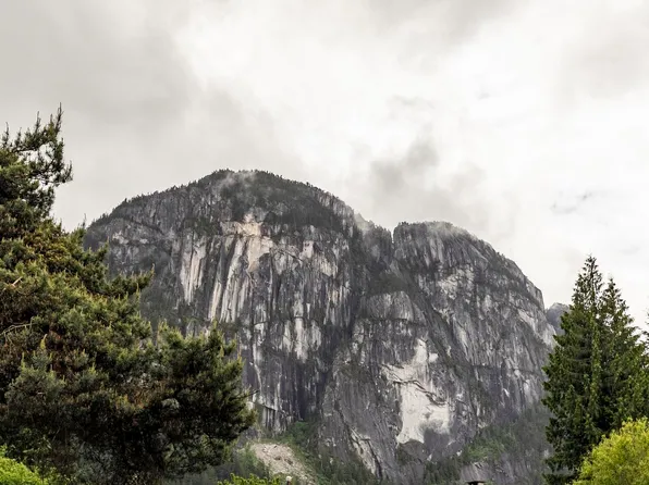 38173 Westway Ave #21, Squamish, BC V8B 0Y4