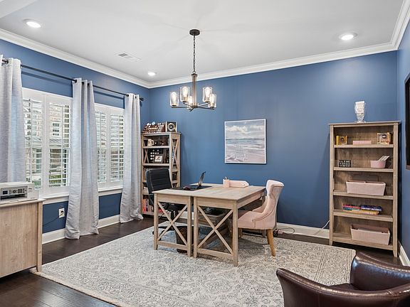 5th image of 134 Cape Private Cir