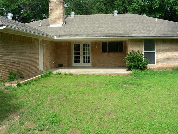4th image of 505 Tanglewood Dr S