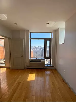 Rented by Houses of New York Realty LLC | media 41