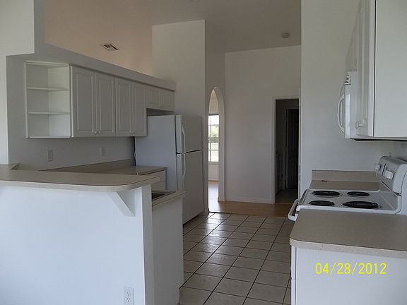2nd image of 419 NW 6th St